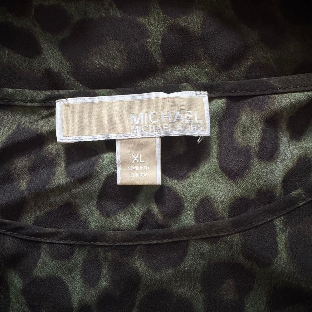 Michael Kors Women's green animal print Blouse - Picture 2 of 3
